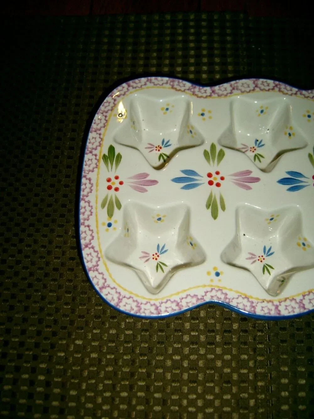 Temptations By Tara Old World Purple Floral Star-Shaped Ceramic Muffin Pan